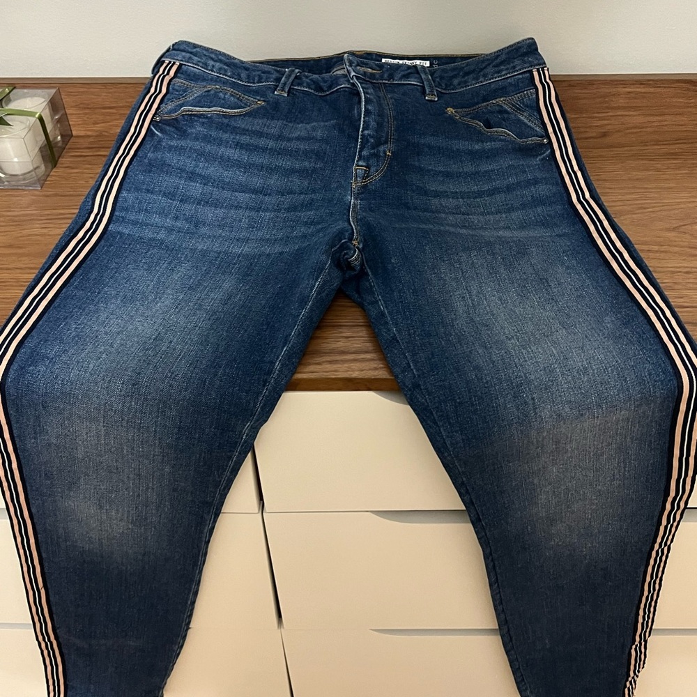 Brand new Esprit jeans